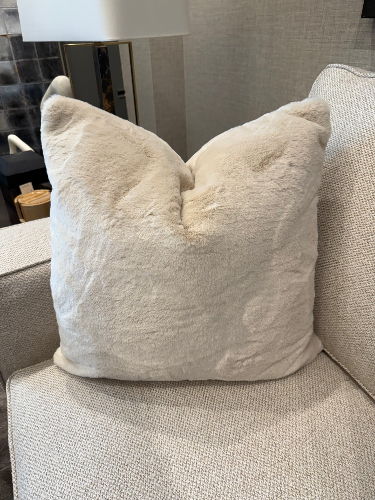 MARTIN - Cream Fuzzy Pillow
